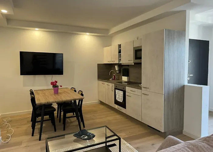 Apartment Feel-good Oasis In L Jos13
